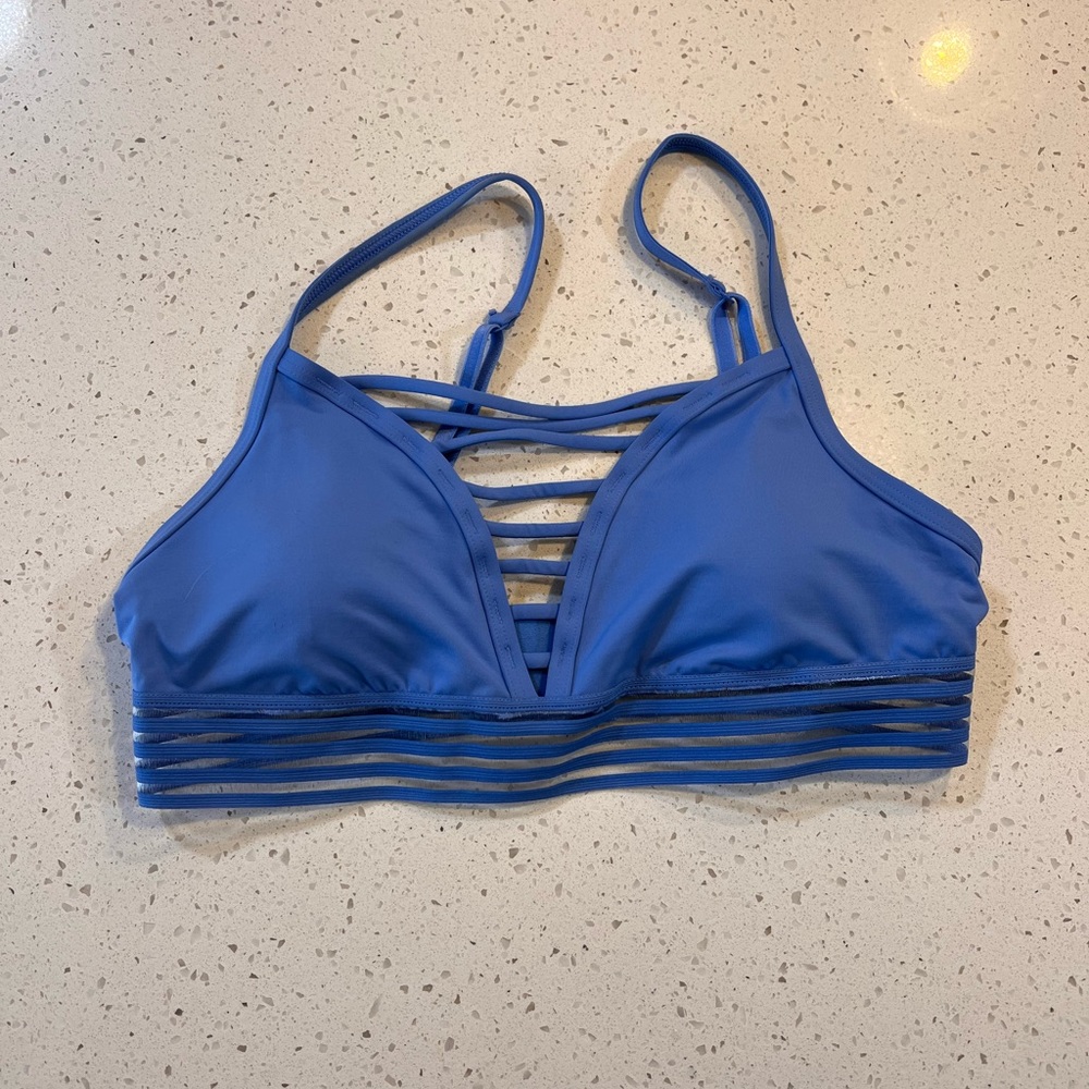 Ultimate PINK sports bra Victoria’s Secret